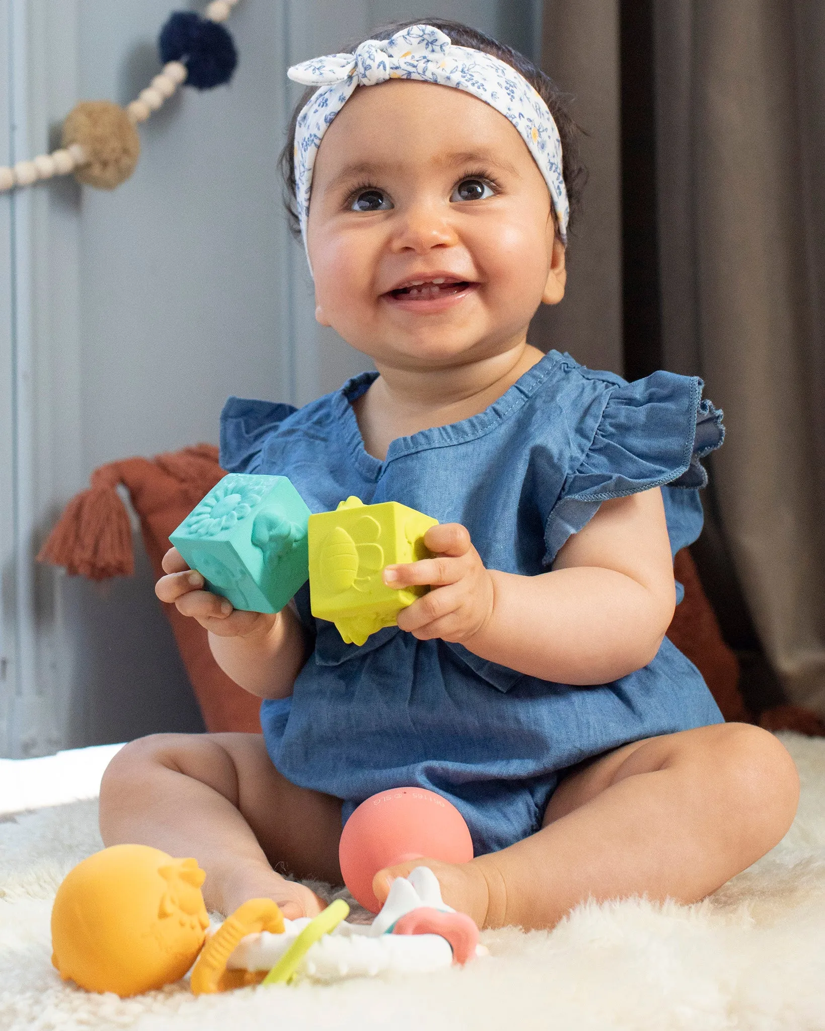 Sophie The Giraffe - So Pure Early Learning Gift Set